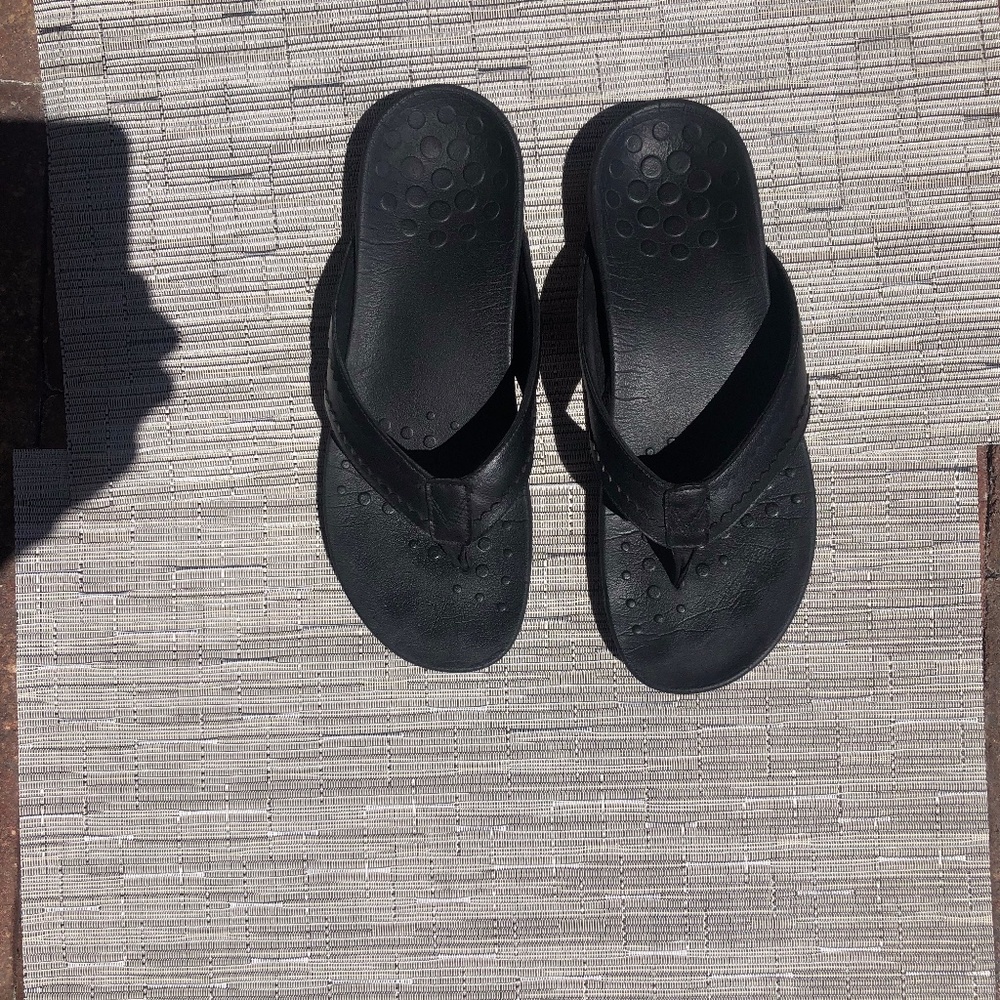 VIONIC Water Resistant Podiatrist Designed Sandals